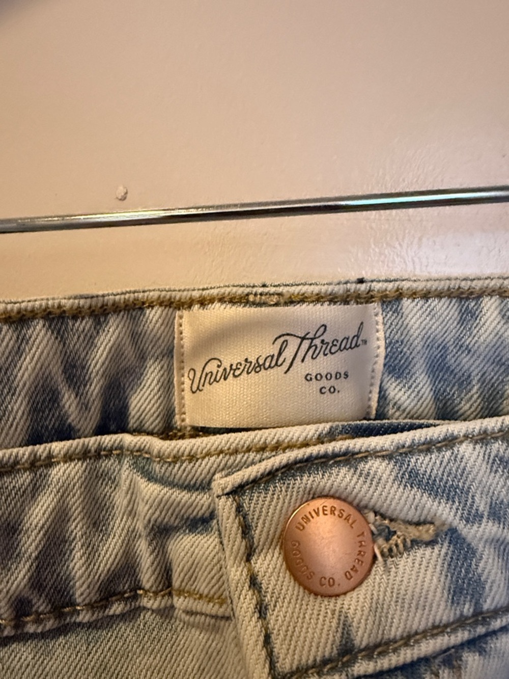 Universal Thread Light Blue Straight-Leg Jeans - Picture 2 of 8